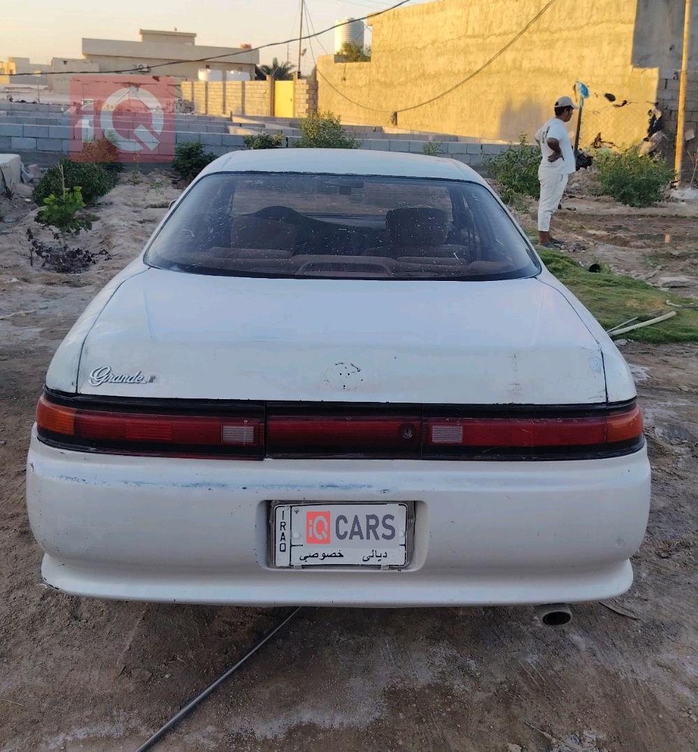 تۆیۆتا کراون